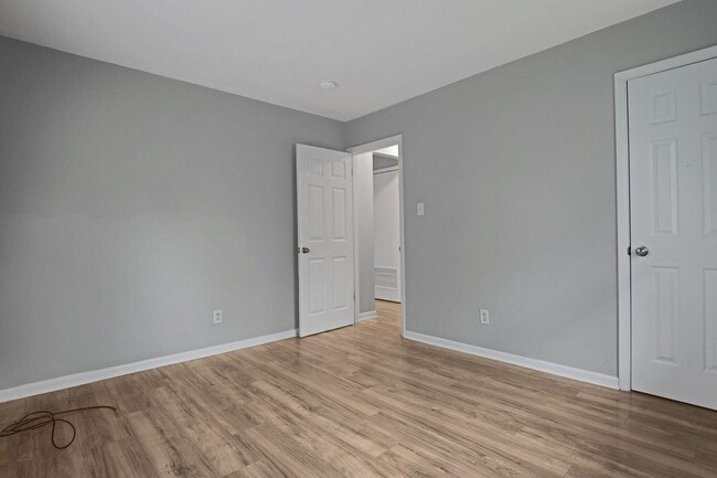 Building Photo - 4691 Janis Dr