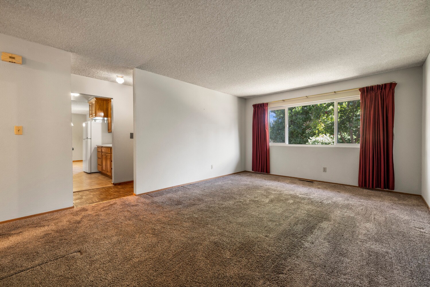 Building Photo - 204 Brian Ct