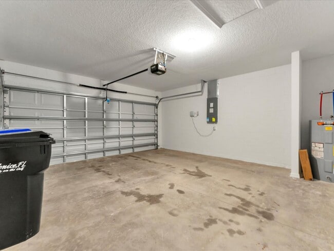 Building Photo - Fabulous 2024 New Build ~ 4 bed/ 2 bath Annual Rental