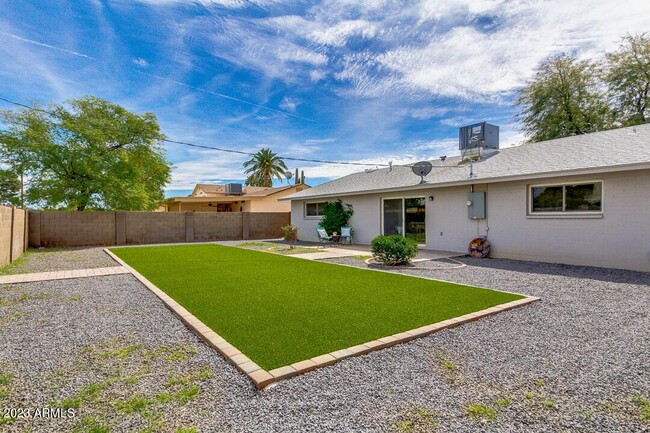 Building Photo - 8420 E Citrus Way