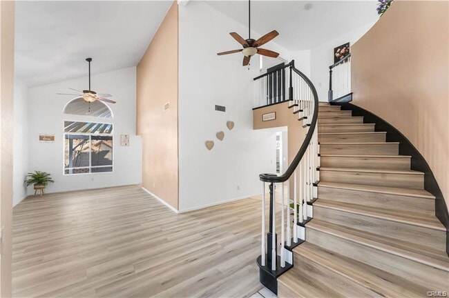 Building Photo - 39566 Dunbar St