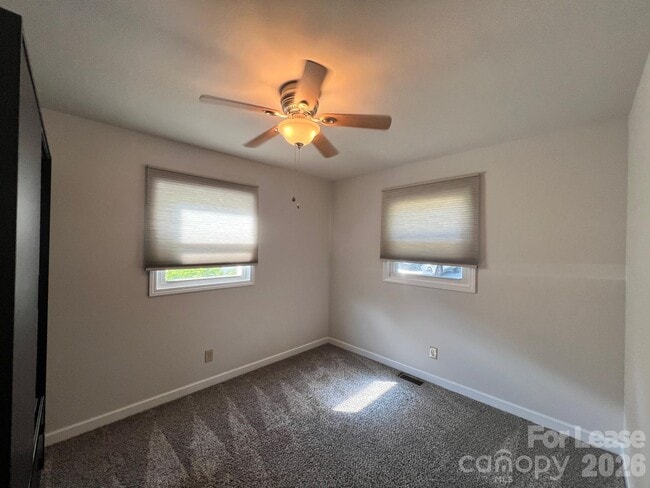 Building Photo - 119 Klutz Rd