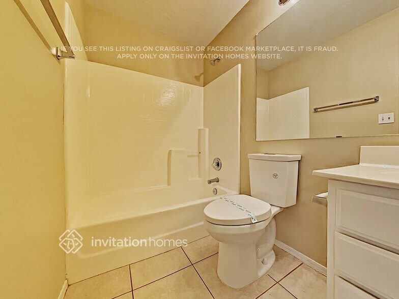 Building Photo - 901 E Whitten St