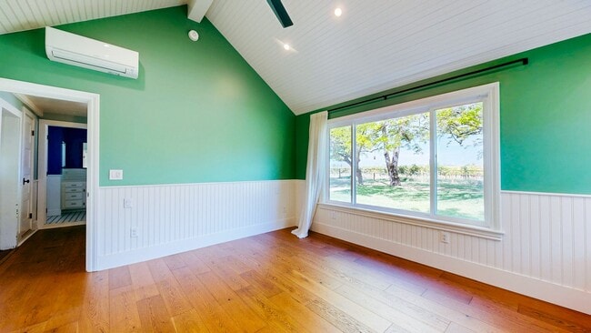 Building Photo - Country Charm Meets Vineyard Views! Two Bedroom Two bath with room to relax!