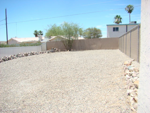 Building Photo - Reduced price. Call for a showing (928) 45...