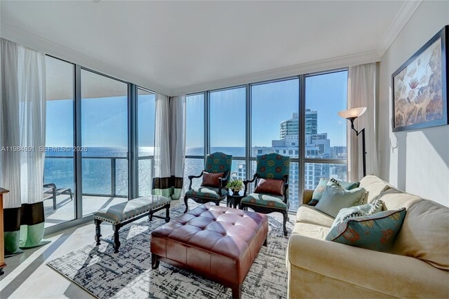 Building Photo - 3101 S Ocean Dr