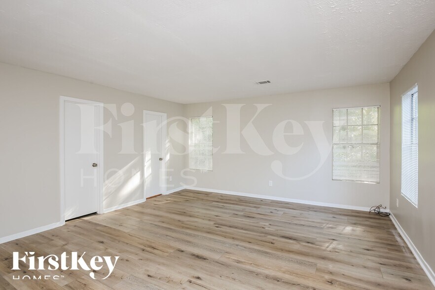 Building Photo - 1539 Esquire Pl NW