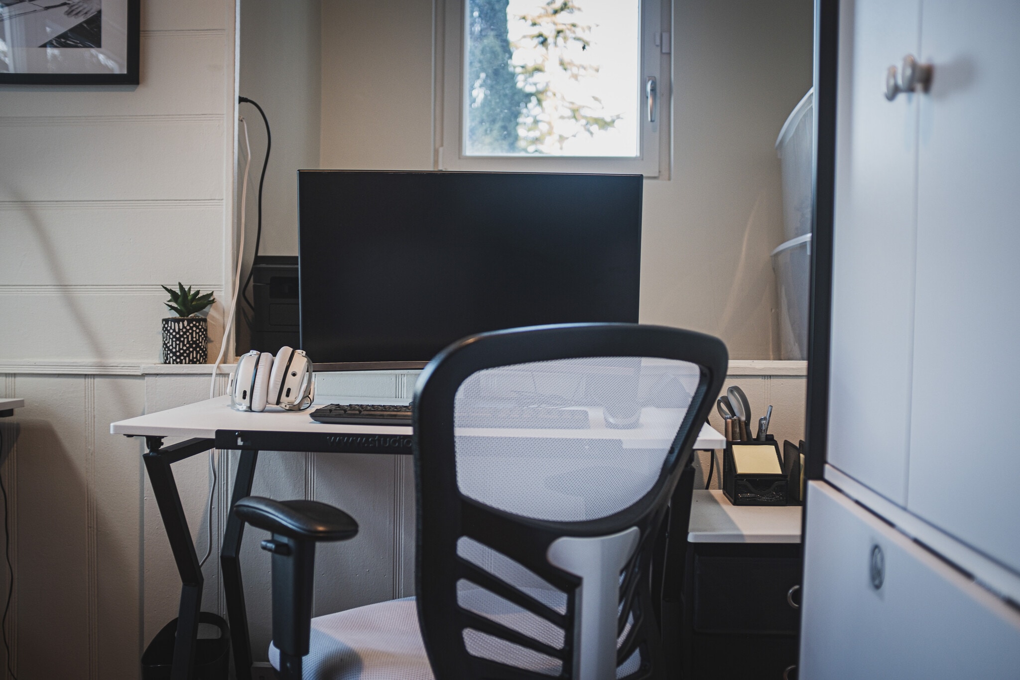 Building Photo - 2050 Cyprean Dr