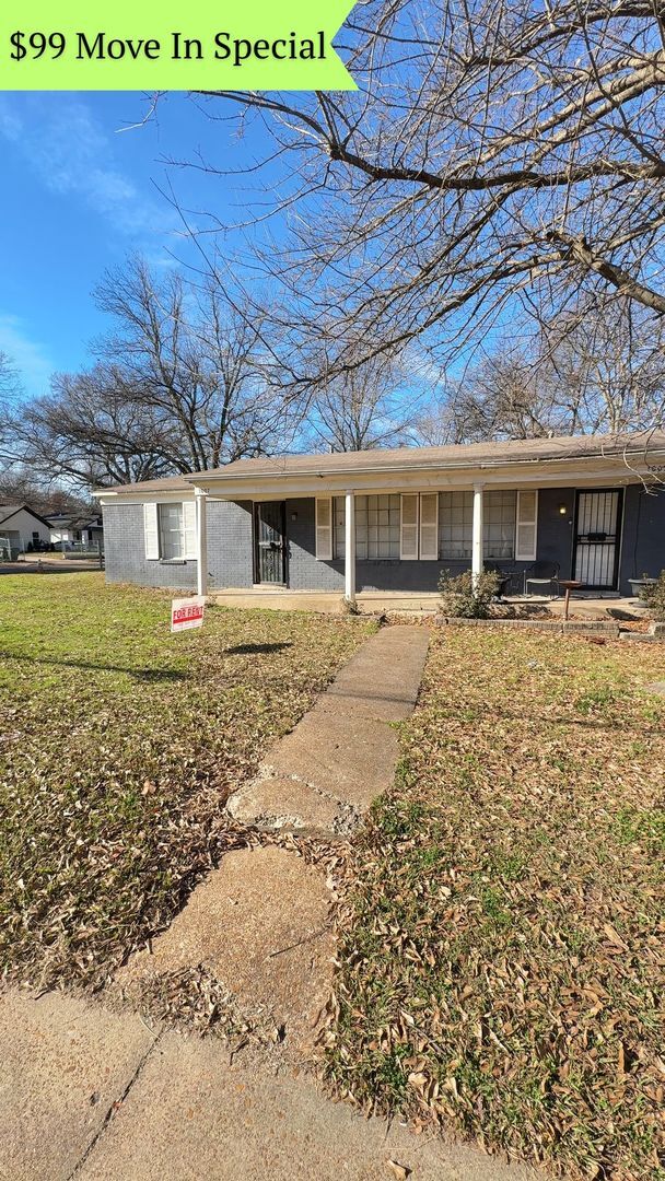 Building Photo - Very Nice Duplex in Berclair