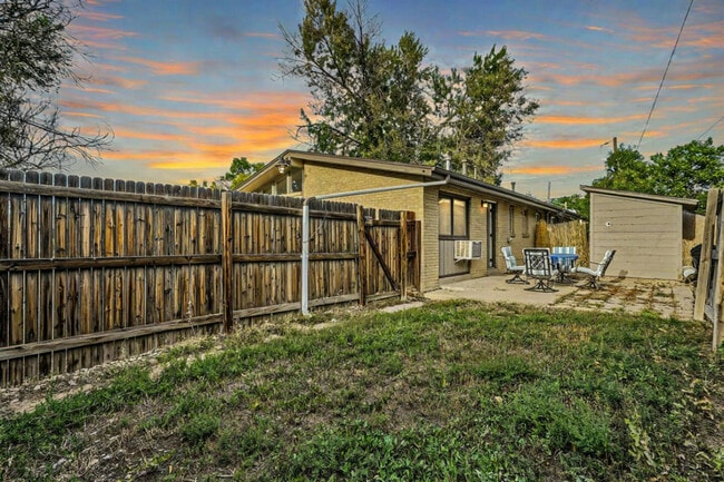 Building Photo - 8874 W 54th Pl