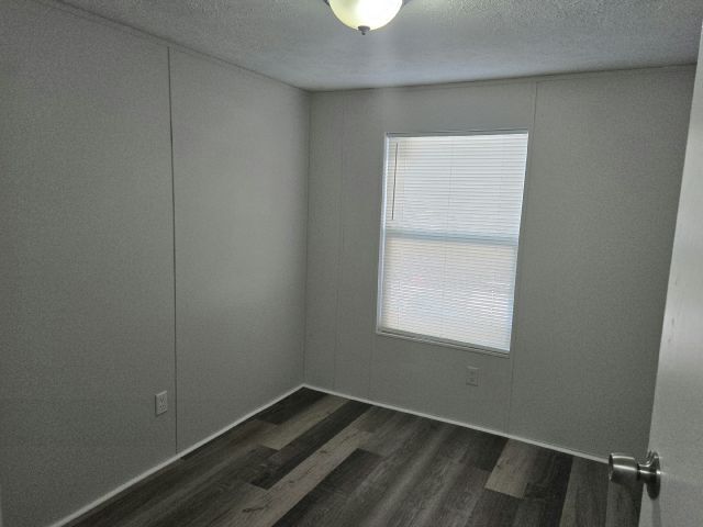 Building Photo - 10830 Leanne Dr