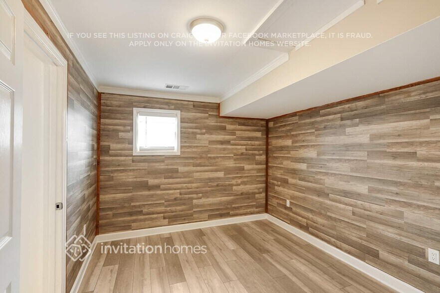 Building Photo - 3624 Linkwood St