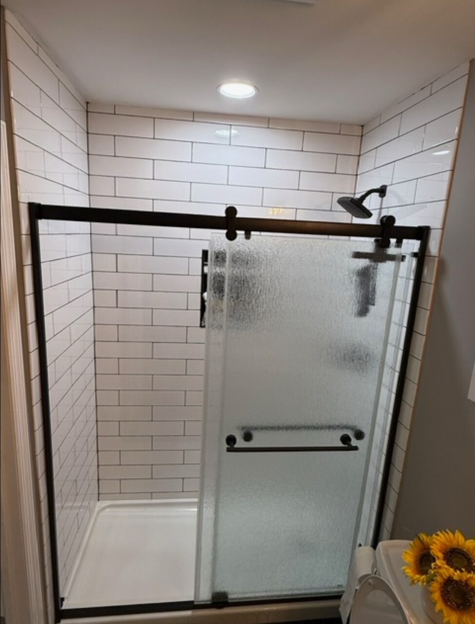 Building Photo - 306 Sharon Garden Ct