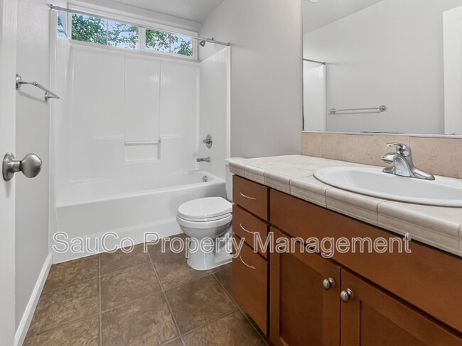 Building Photo - 3069 SW Lanterna Pl