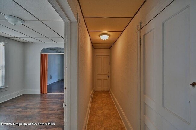 Building Photo - 1416 Capouse Ave