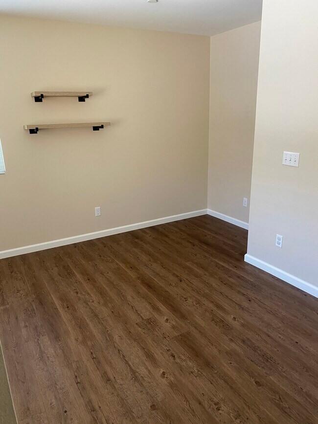 Building Photo - Woodmont