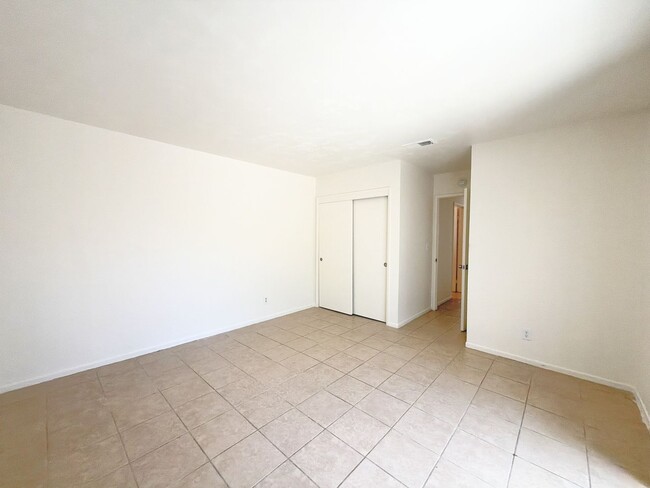Building Photo - 32425 Rancho Vista Dr