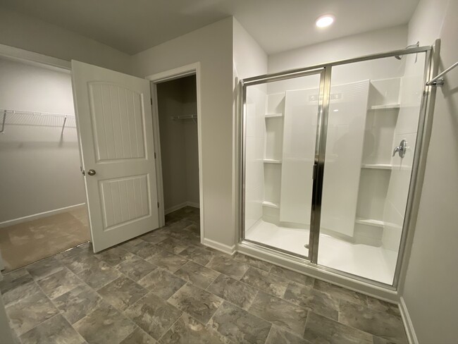 Master bath - 9010 Fenton Rd.