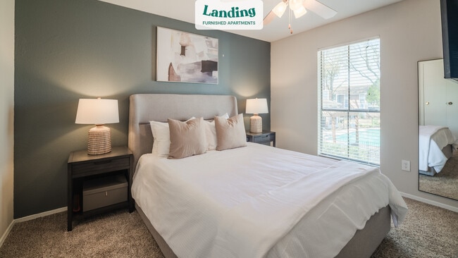 Building Photo - 12703 Jones Rd