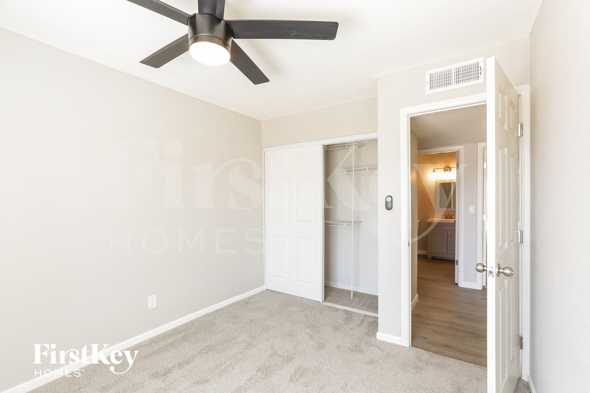 Building Photo - 4564 W Onyx Ave