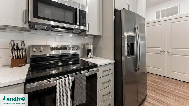 Building Photo - 2385 Vera Wy