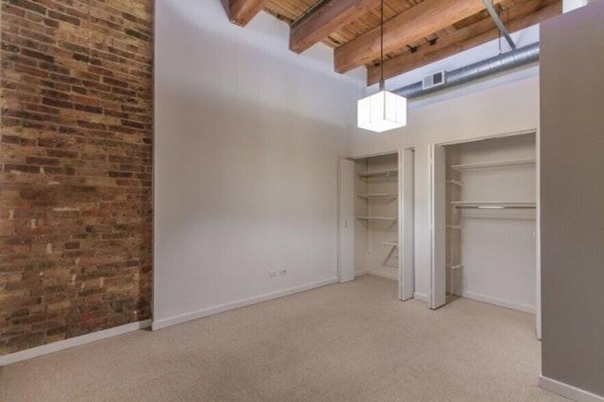 2nd Bedroom - 300 W Grand Ave