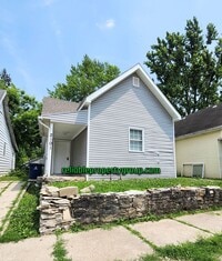 Building Photo - New Listing in Marion IN