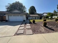 Building Photo - 316 N Platina Dr