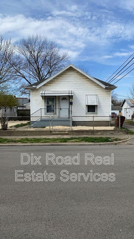 Primary Photo - 704 Cleveland St
