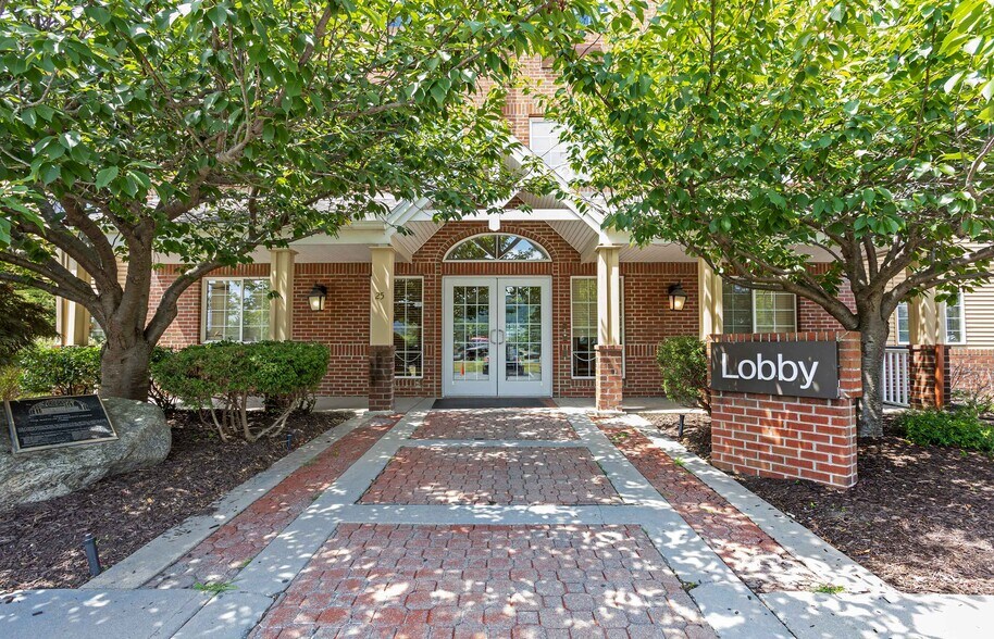 Building Photo - Furnished Studio-Fishkill - Route 9