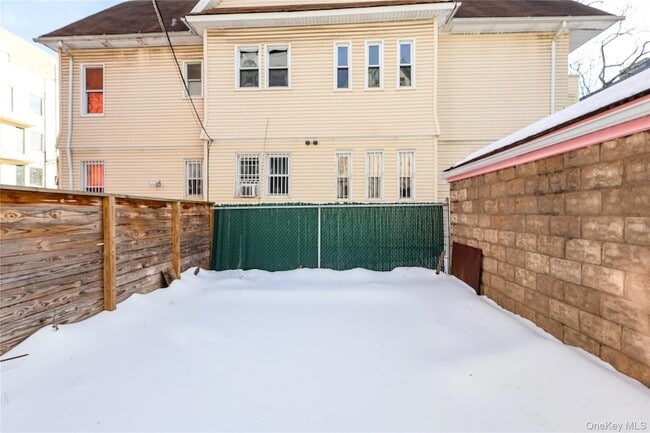 Building Photo - 2500 Newkirk Ave