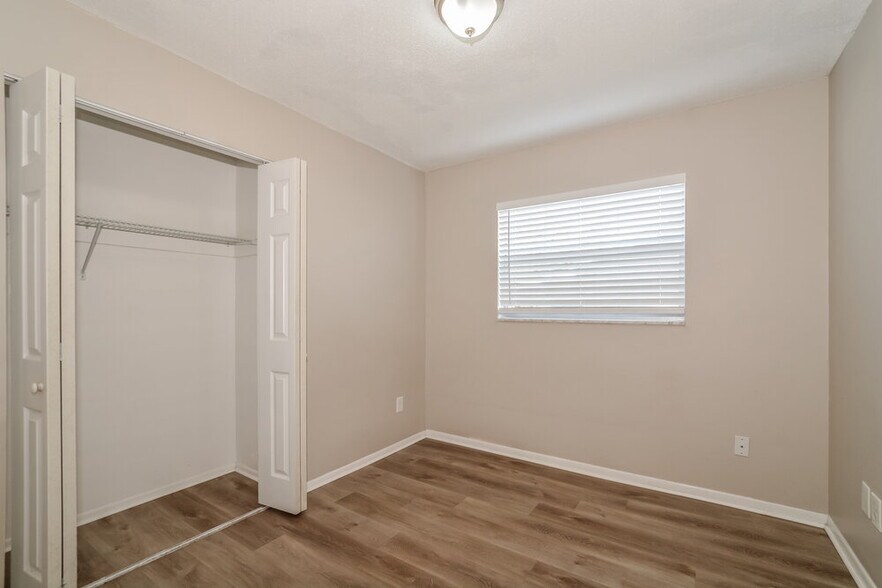 Building Photo - 670 Hibiscus Rd