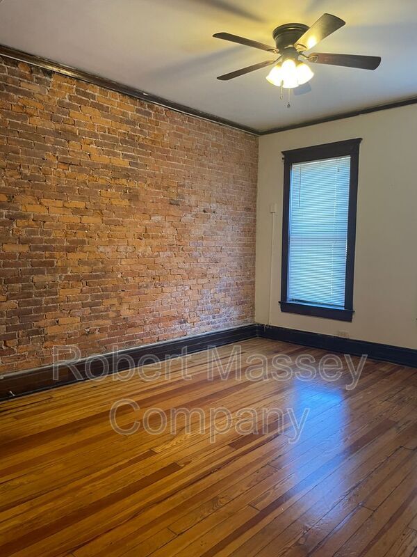 Building Photo - 2004 Cherokee Pkwy