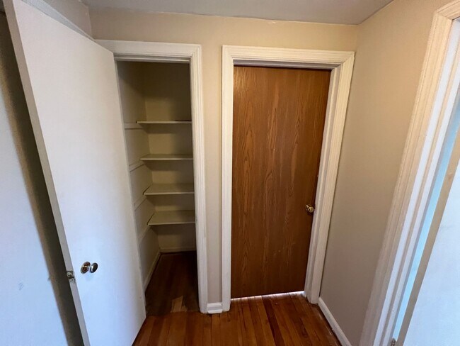 Building Photo - 1310-1312 E 25th Ave