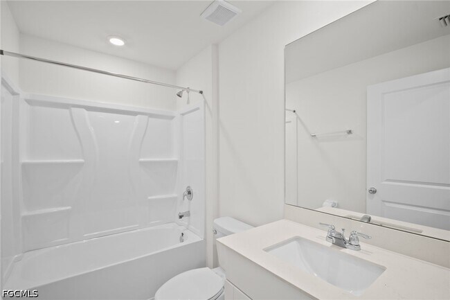 Building Photo - 17633 Paradiso Wy