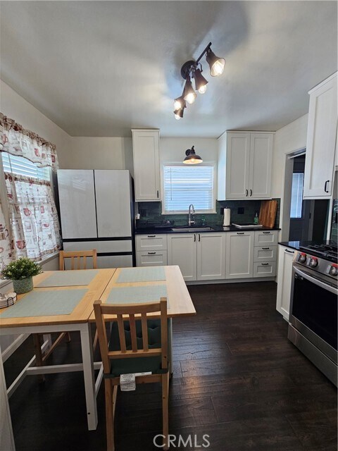 Building Photo - 4506 170th St