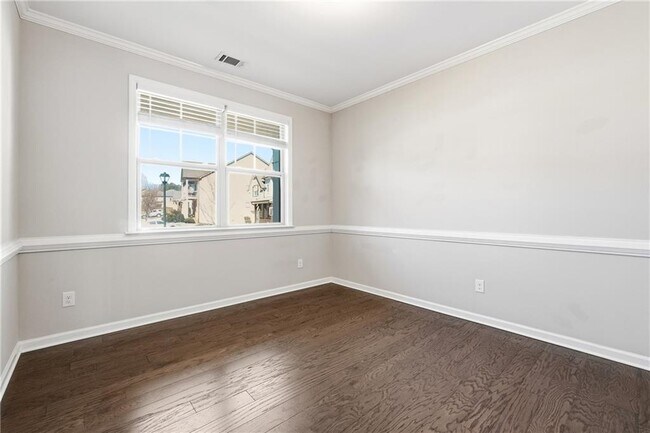 Building Photo - 156 Round Pond Dr