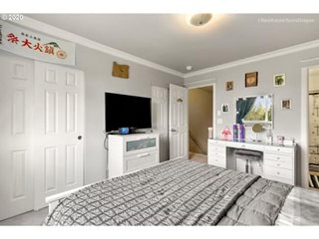 Building Photo - 2 Bedroom Townhome in Gated Fairview Terrace!