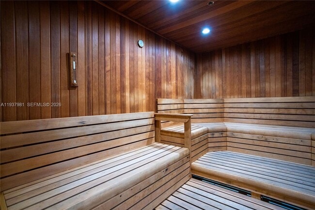 Building Photo - 1040 Biscayne Blvd