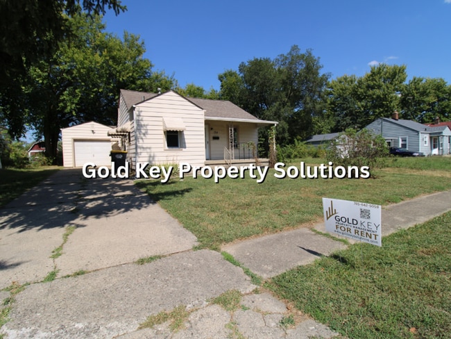 Primary Photo - Cute 2 BR 1 BA Meadowbrook House with Cent...