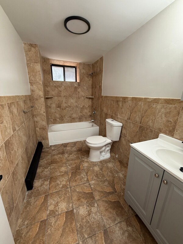 Building Photo - 150 S Harrison St