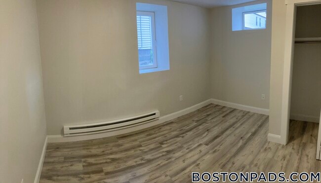 Building Photo - 17 Verrill St