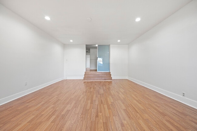 Building Photo - 13205 Casimir Ave