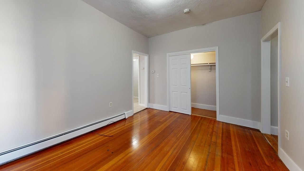 Building Photo - 273 Maverick St