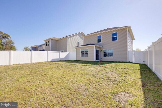 Building Photo - 134 Charming Frst Ave