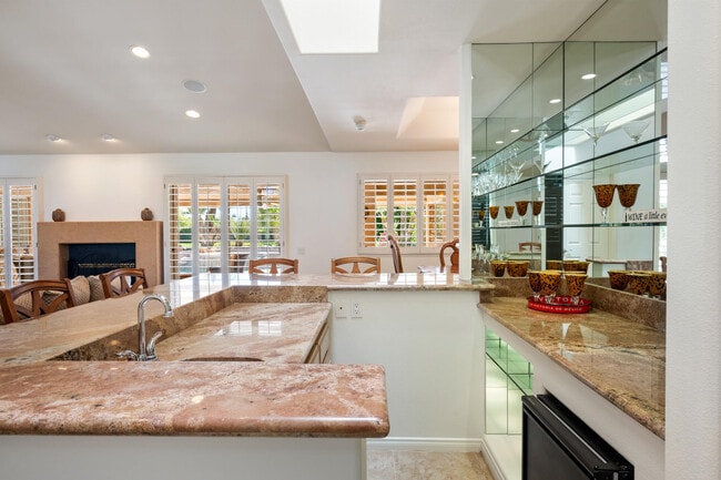 Building Photo - 75951 Kimberly Ln