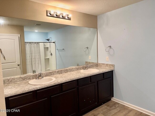 Building Photo - 149 Merrion Rd