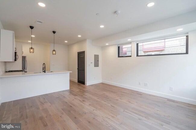 Building Photo - 3222 Turner St