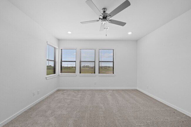 Building Photo - 3328 Indigo Wy