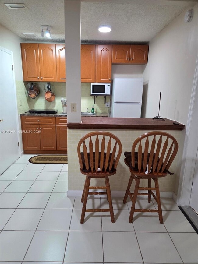 Building Photo - 2931 SW 135th Ave